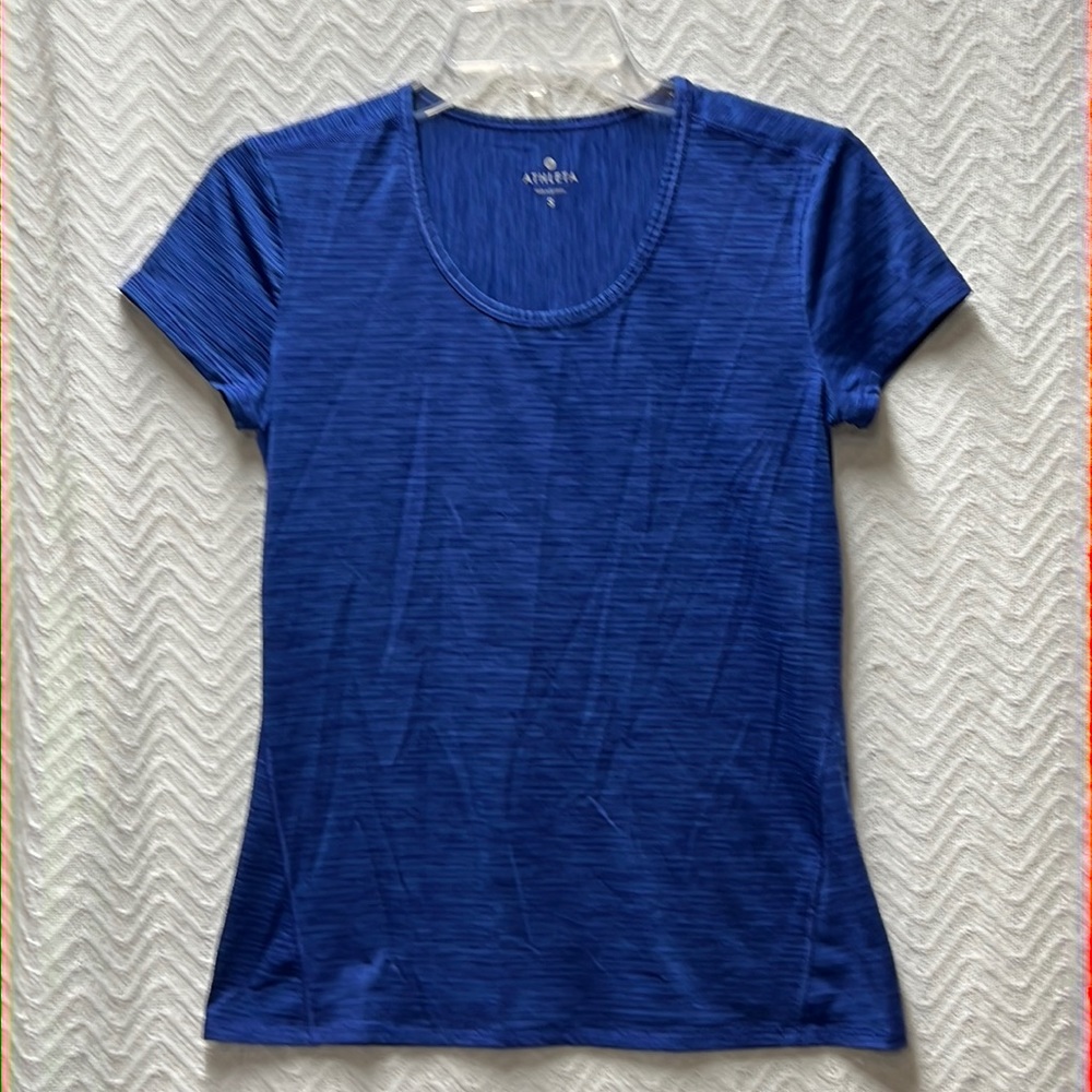 Athleta Blue Striped Size Small Top in Excellent Condition